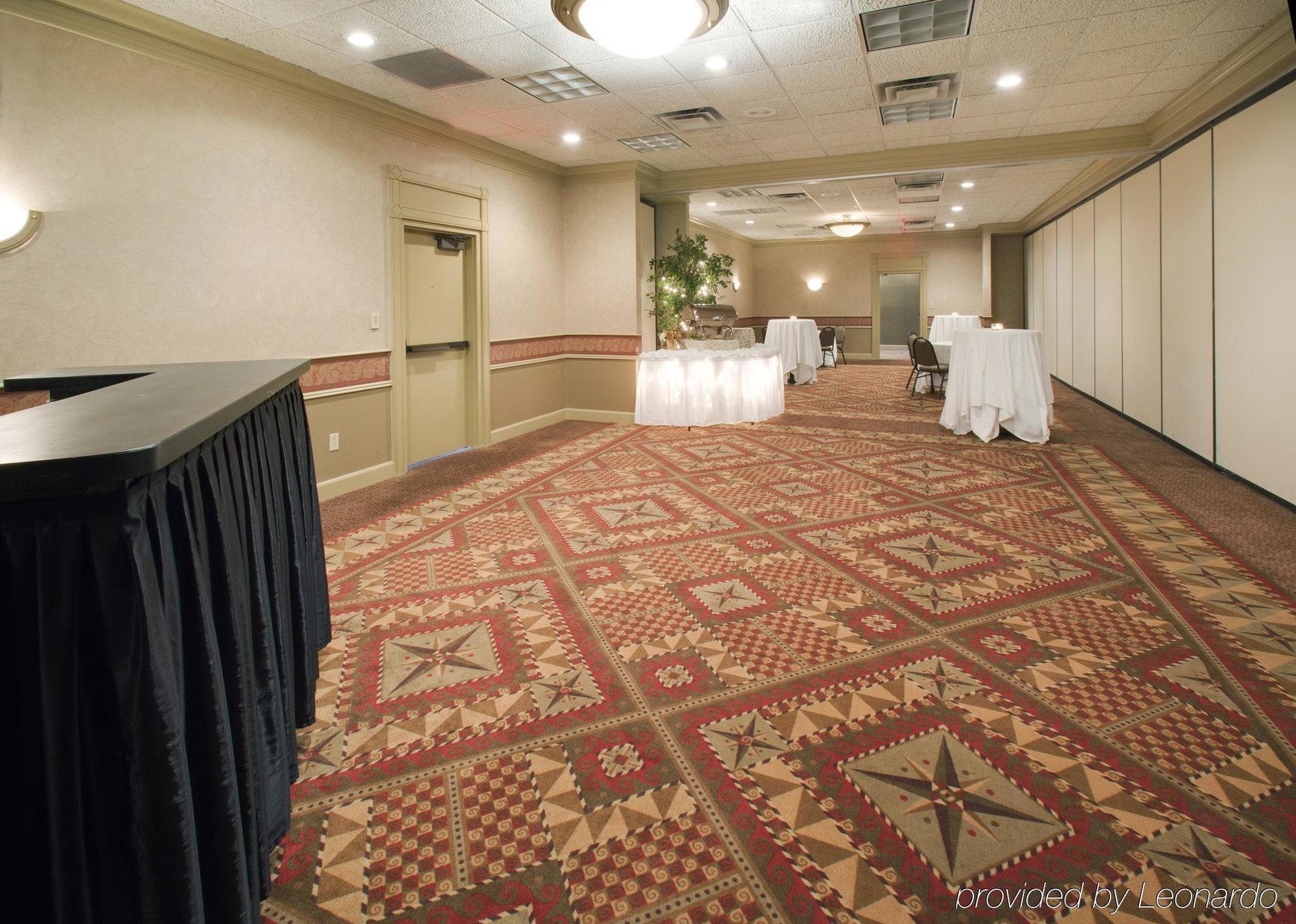 Holiday Inn Coralville - Iowa City By Ihg Konforlar fotoğraf