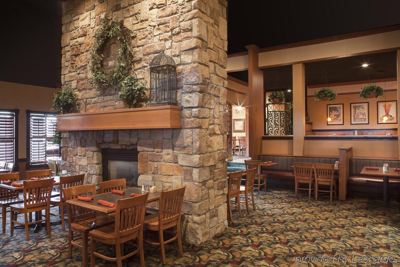 Holiday Inn Coralville - Iowa City By Ihg Dış mekan fotoğraf