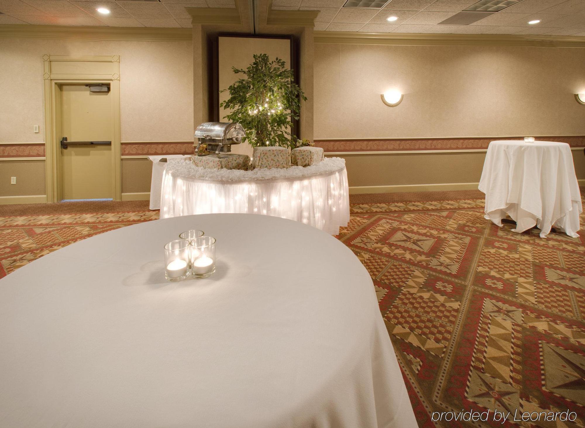 Holiday Inn Coralville - Iowa City By Ihg Konforlar fotoğraf