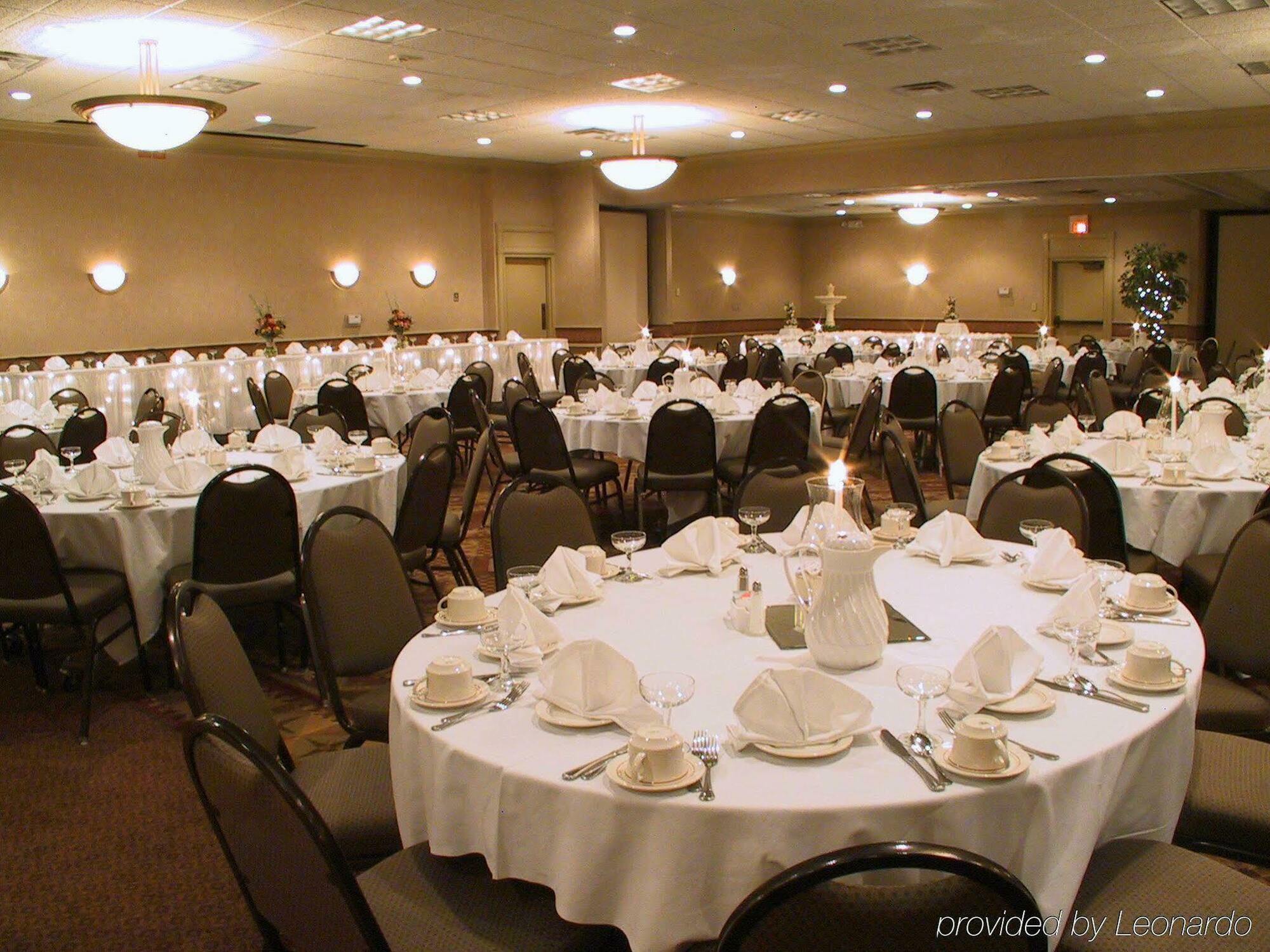 Holiday Inn Coralville - Iowa City By Ihg Restoran fotoğraf